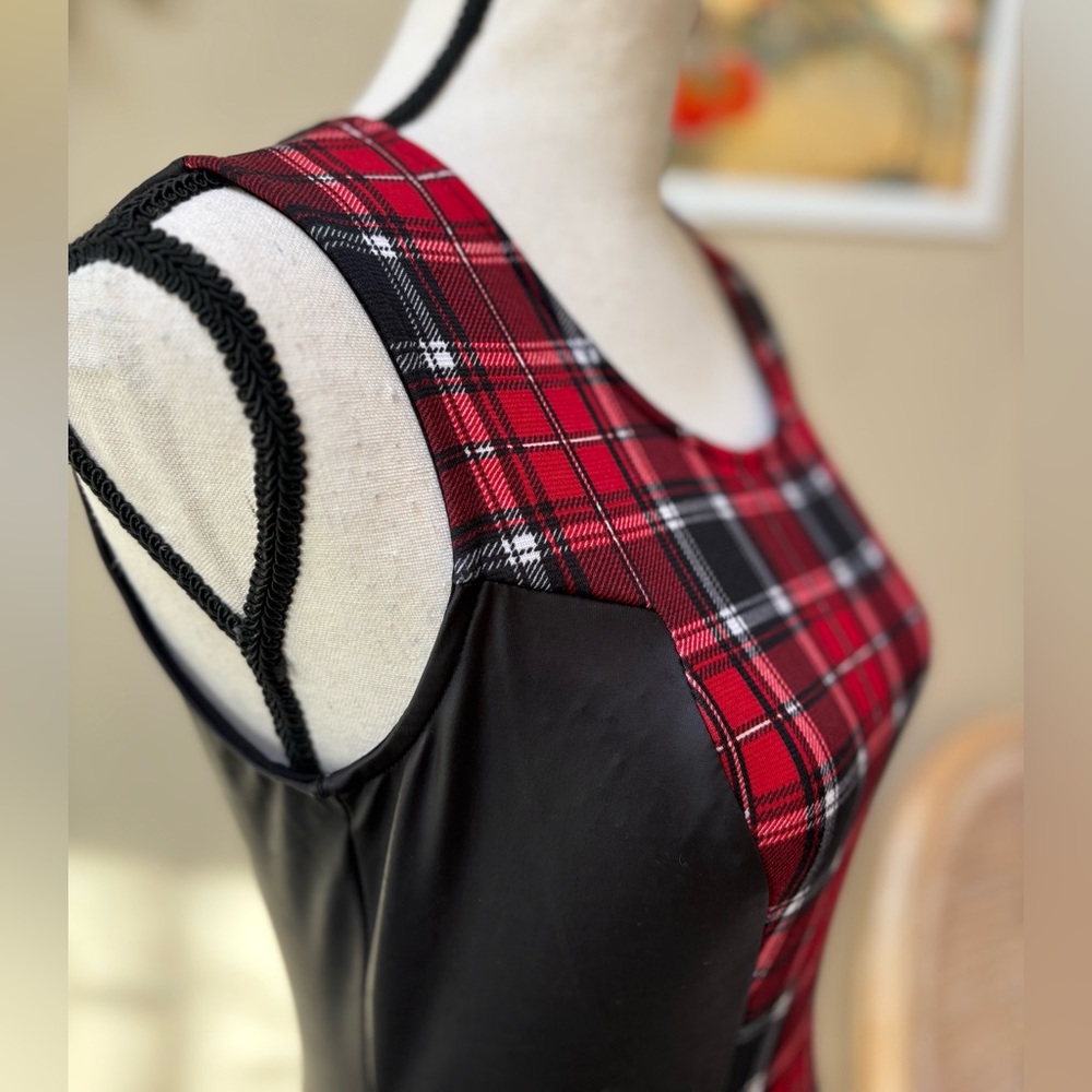 Symphony Tartan Red and Black Plaid Midi Dress - Picture 14 of 15